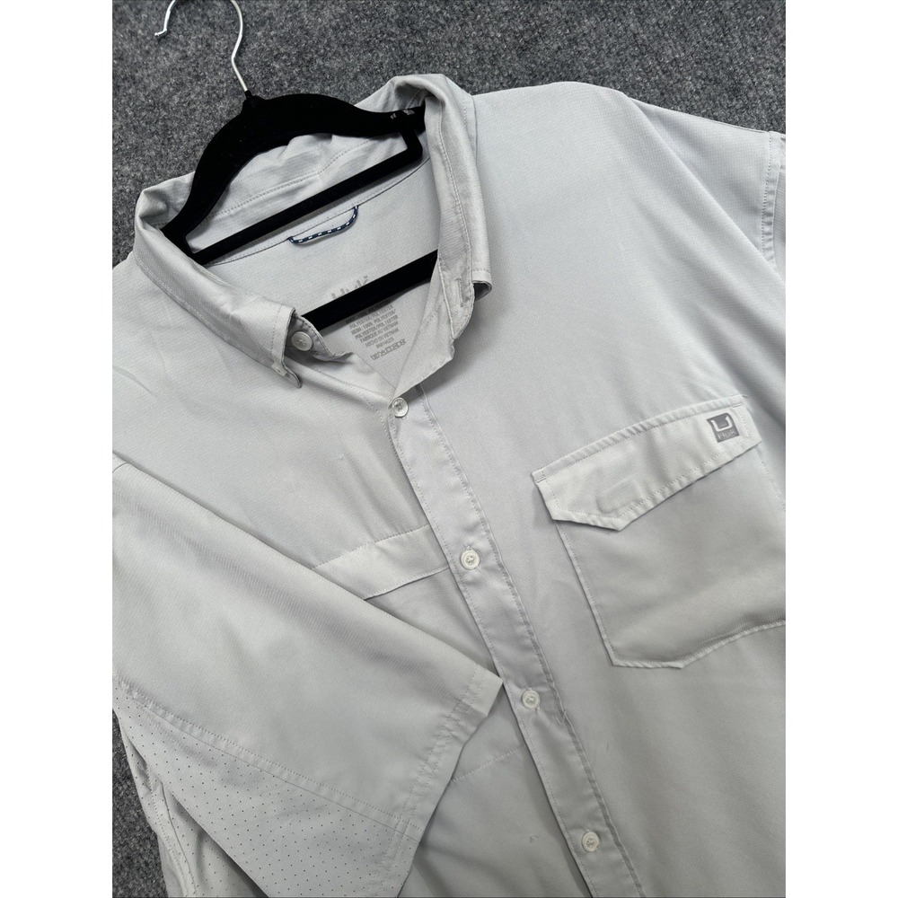 Huk Performance Fishing Shirt Men's 2XL Short Sleeve Button Up Light Gray